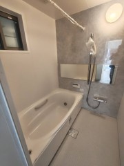 バスルーム（浴室暖房乾燥機付）